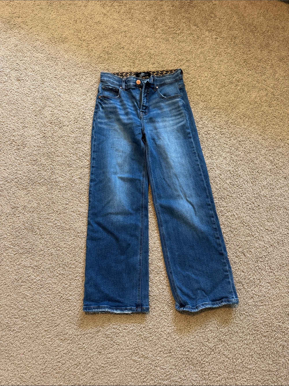 Risen Women’s cropped Tummy control Wide Leg Blue Denim Jeans